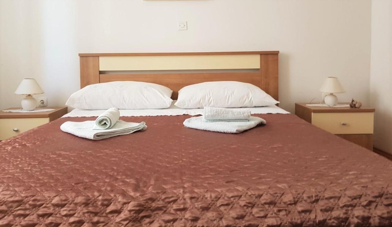 Comfort Apartment On The Beach Kali Exterior photo